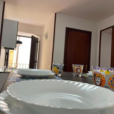 דירות פלרמו Dm House מראה חיצוני תמונה